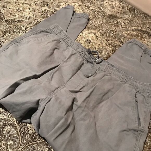 Old Navy pants great condition  size XL drawstring waist front pockets - Picture 3 of 4